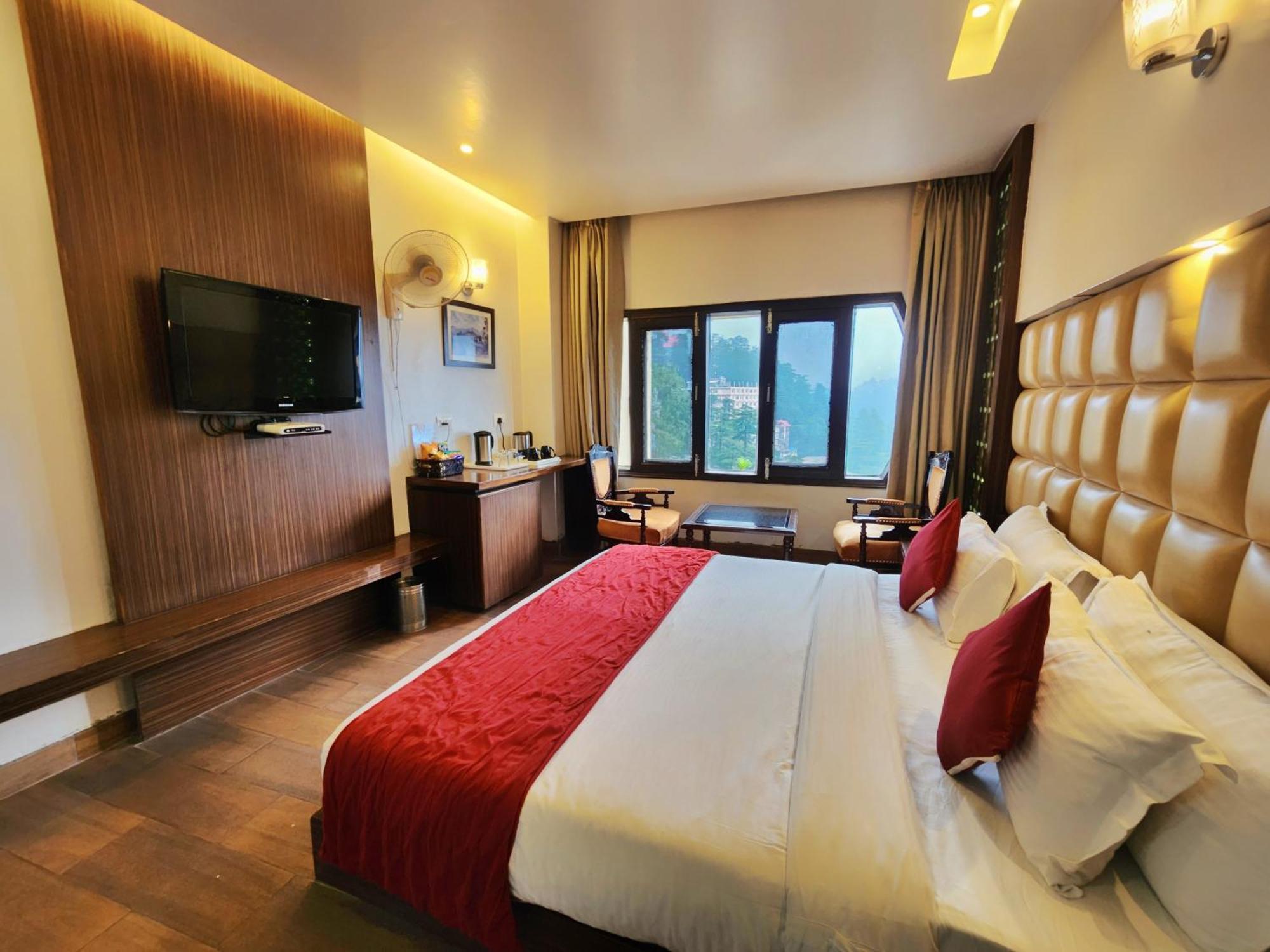 Hotel Surya שימלה מראה חיצוני תמונה
