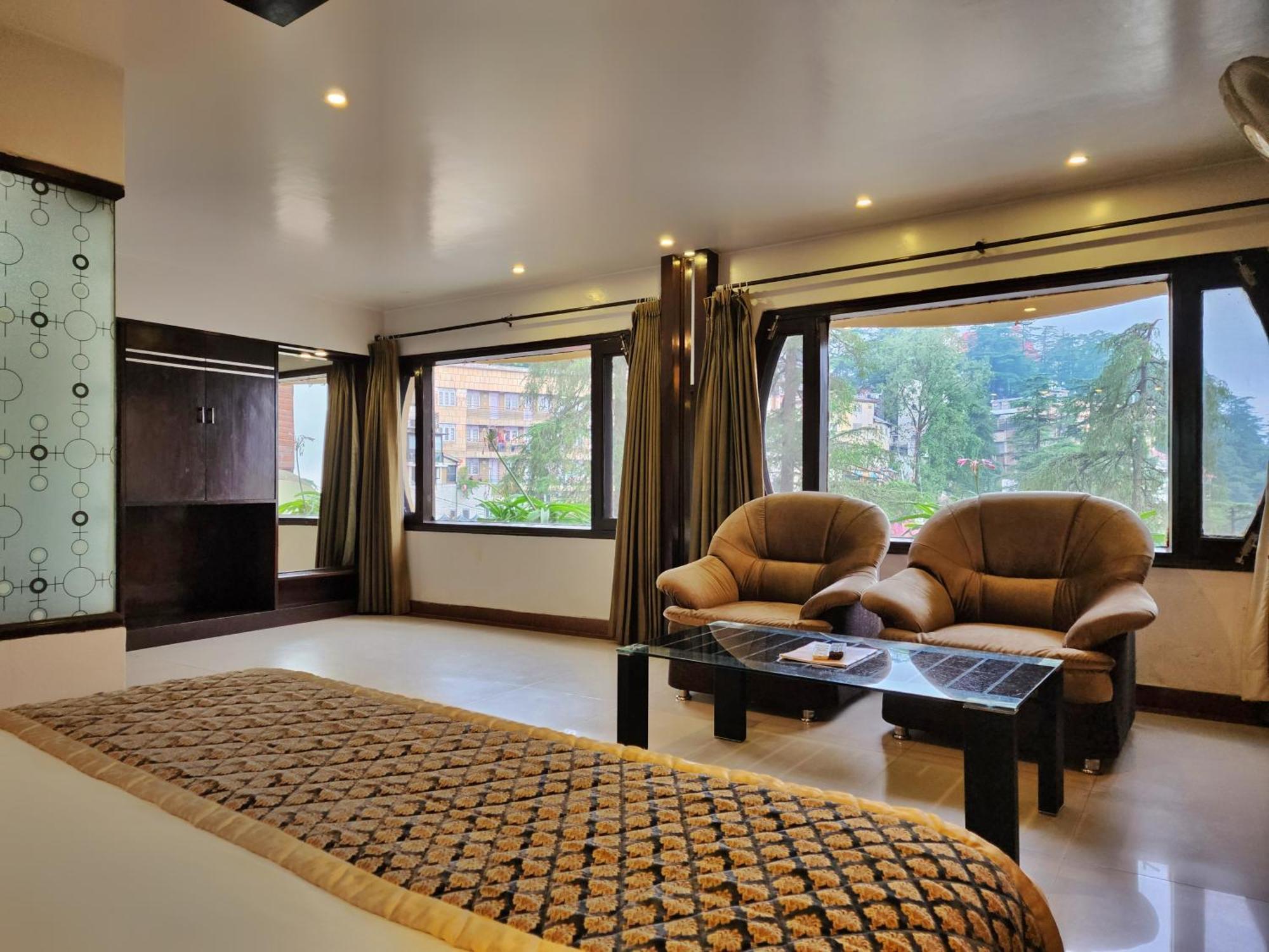 Hotel Surya שימלה מראה חיצוני תמונה