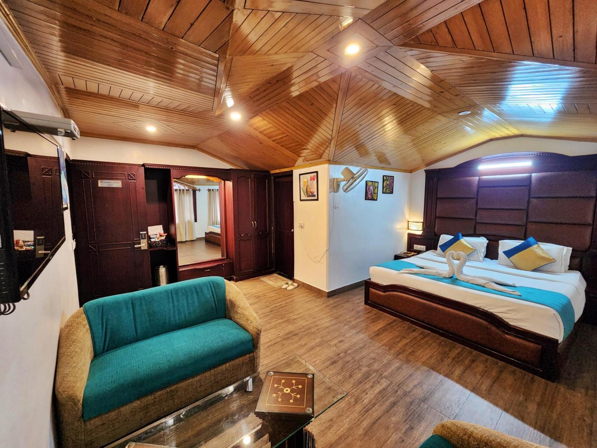 Hotel Surya שימלה מראה חיצוני תמונה