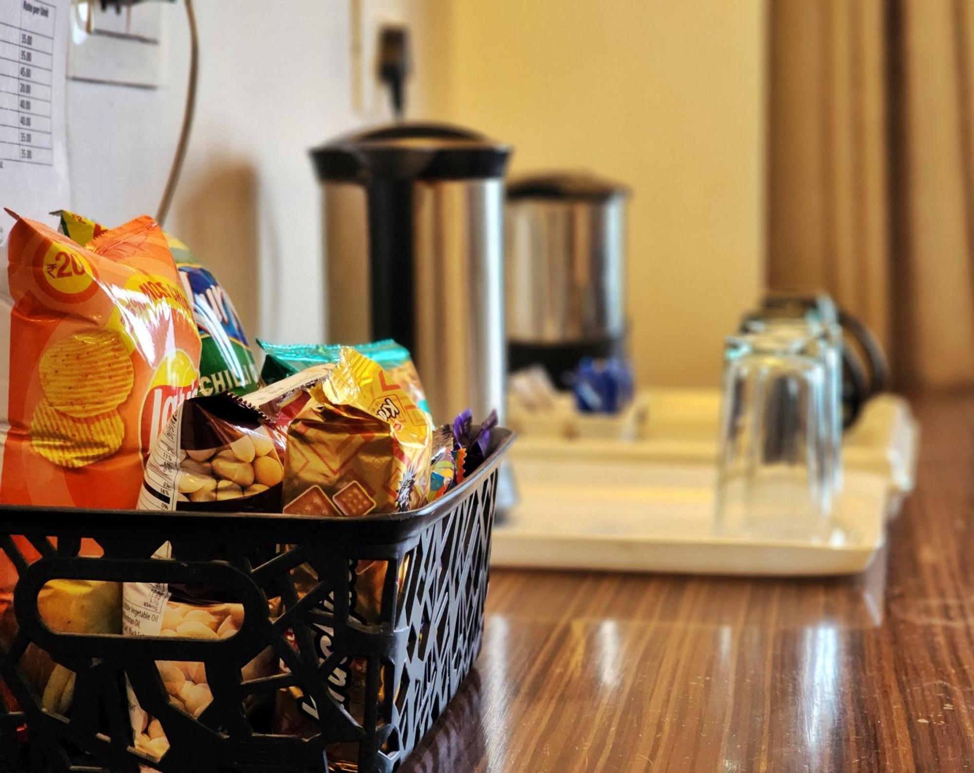Hotel Surya שימלה מראה חיצוני תמונה